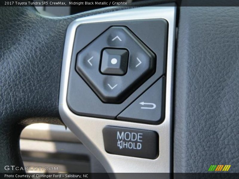 Midnight Black Metallic / Graphite 2017 Toyota Tundra SR5 CrewMax
