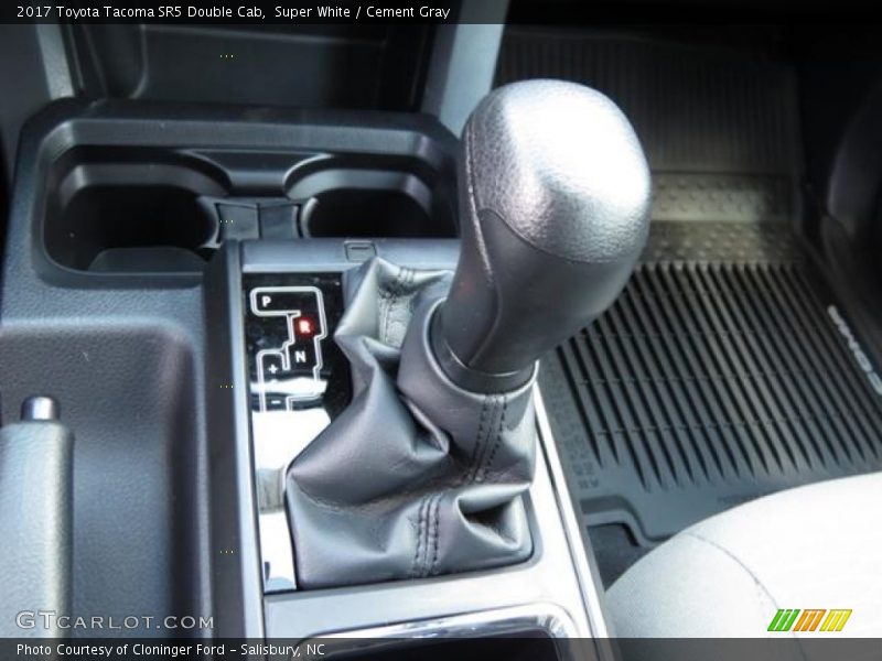 Super White / Cement Gray 2017 Toyota Tacoma SR5 Double Cab