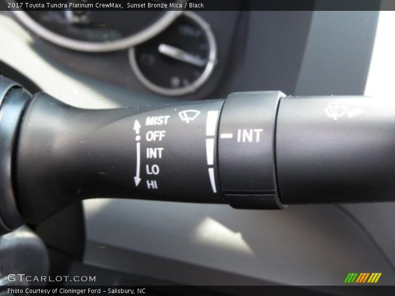 Sunset Bronze Mica / Black 2017 Toyota Tundra Platinum CrewMax