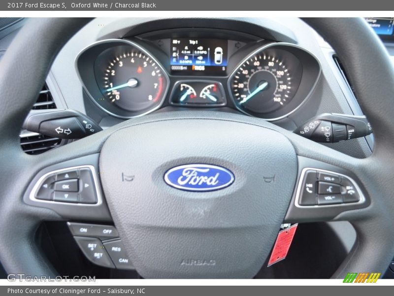 Oxford White / Charcoal Black 2017 Ford Escape S