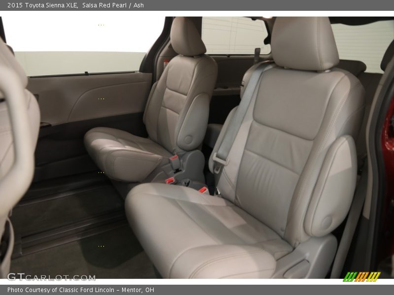 Salsa Red Pearl / Ash 2015 Toyota Sienna XLE