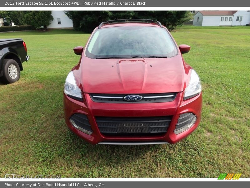 Ruby Red Metallic / Charcoal Black 2013 Ford Escape SE 1.6L EcoBoost 4WD