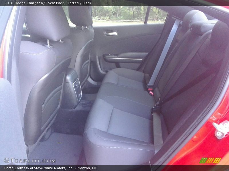 Torred / Black 2018 Dodge Charger R/T Scat Pack