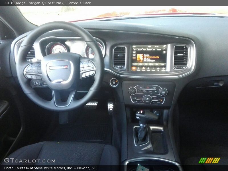 Torred / Black 2018 Dodge Charger R/T Scat Pack