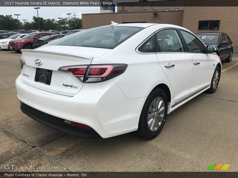 Diamond White Pearl / Beige 2017 Hyundai Sonata SE Hybrid