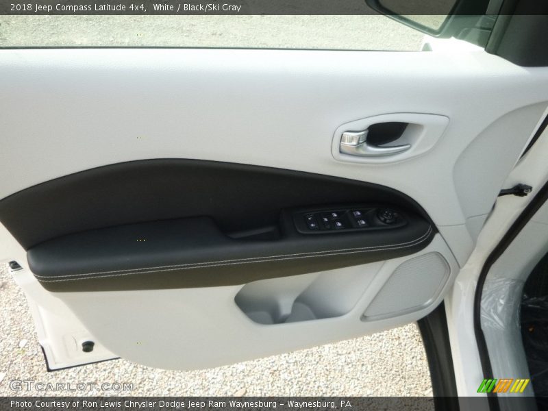 White / Black/Ski Gray 2018 Jeep Compass Latitude 4x4
