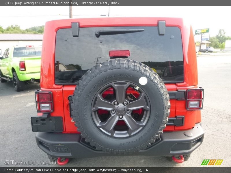 Firecracker Red / Black 2017 Jeep Wrangler Unlimited Rubicon 4x4