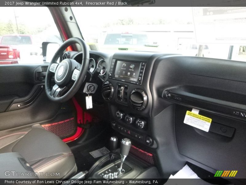 Firecracker Red / Black 2017 Jeep Wrangler Unlimited Rubicon 4x4