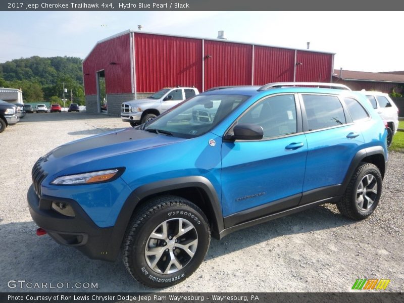 Hydro Blue Pearl / Black 2017 Jeep Cherokee Trailhawk 4x4