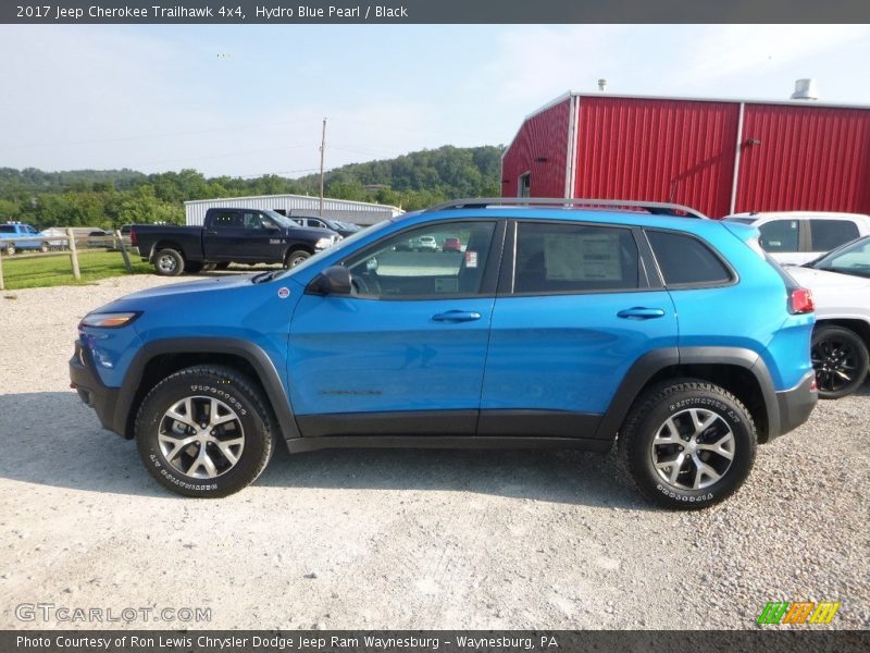 Hydro Blue Pearl / Black 2017 Jeep Cherokee Trailhawk 4x4