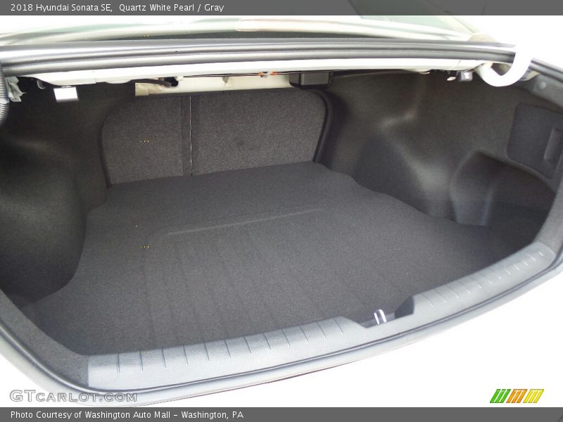 Quartz White Pearl / Gray 2018 Hyundai Sonata SE