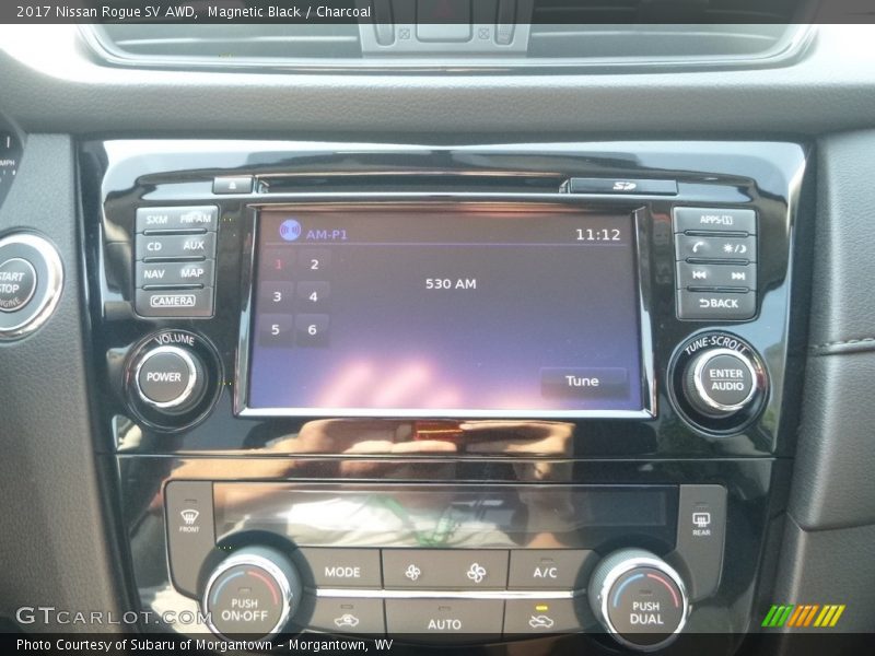 Magnetic Black / Charcoal 2017 Nissan Rogue SV AWD