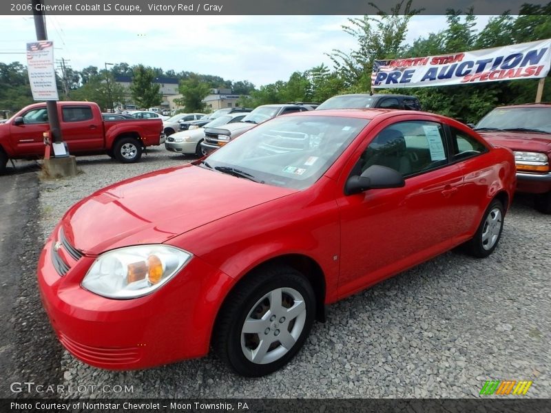 Victory Red / Gray 2006 Chevrolet Cobalt LS Coupe