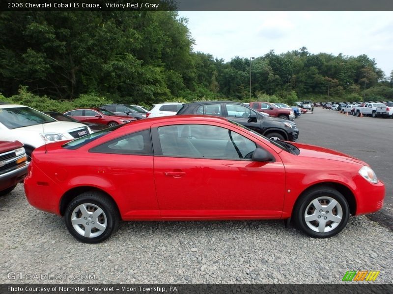 Victory Red / Gray 2006 Chevrolet Cobalt LS Coupe