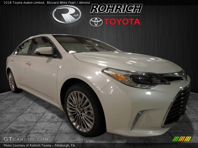 Blizzard White Pearl / Almond 2018 Toyota Avalon Limited