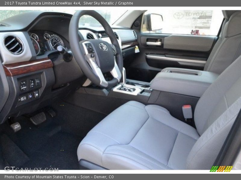 Silver Sky Metallic / Graphite 2017 Toyota Tundra Limited CrewMax 4x4