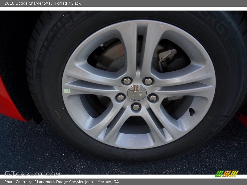 Torred / Black 2018 Dodge Charger SXT