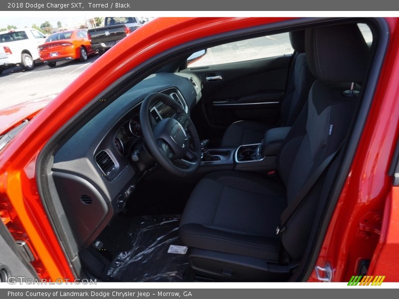 Torred / Black 2018 Dodge Charger SXT