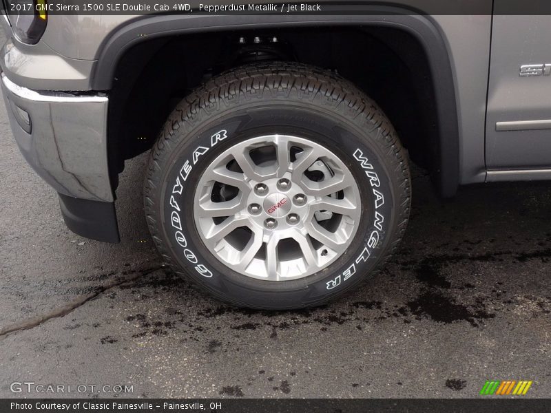 Pepperdust Metallic / Jet Black 2017 GMC Sierra 1500 SLE Double Cab 4WD