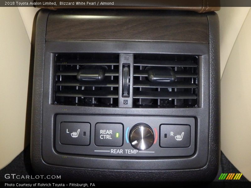 Blizzard White Pearl / Almond 2018 Toyota Avalon Limited