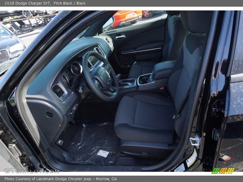 Pitch Black / Black 2018 Dodge Charger SXT