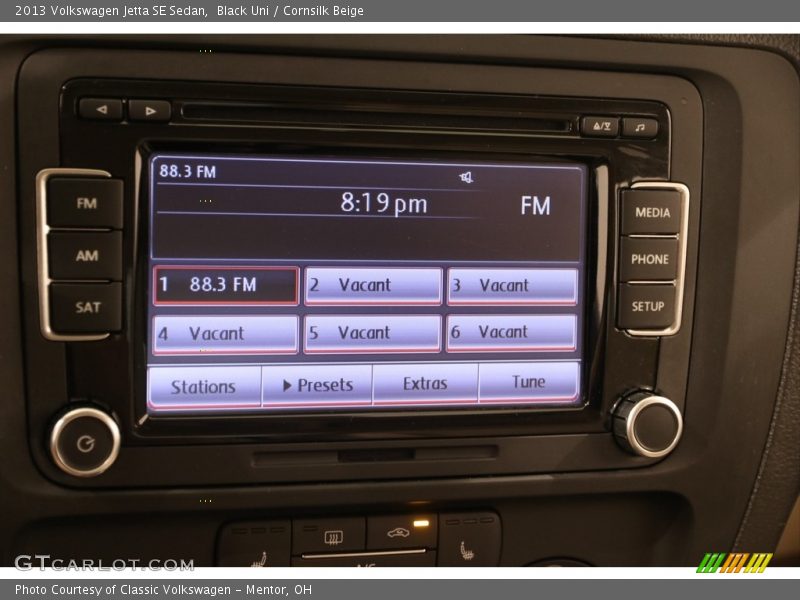 Black Uni / Cornsilk Beige 2013 Volkswagen Jetta SE Sedan