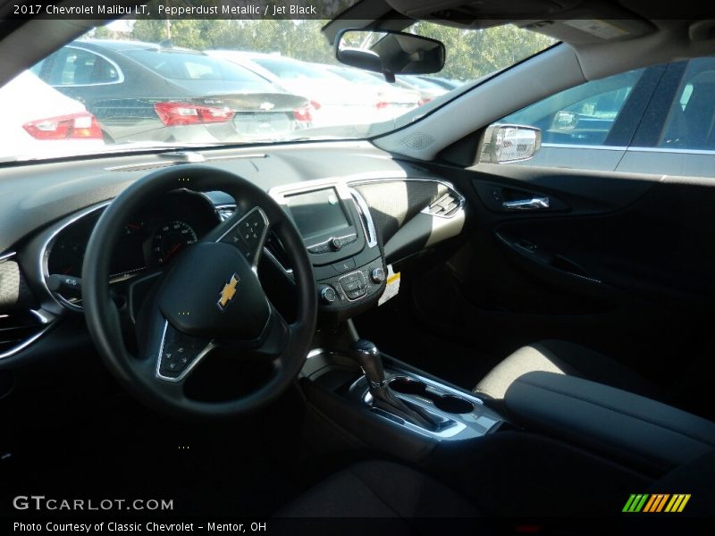 Pepperdust Metallic / Jet Black 2017 Chevrolet Malibu LT