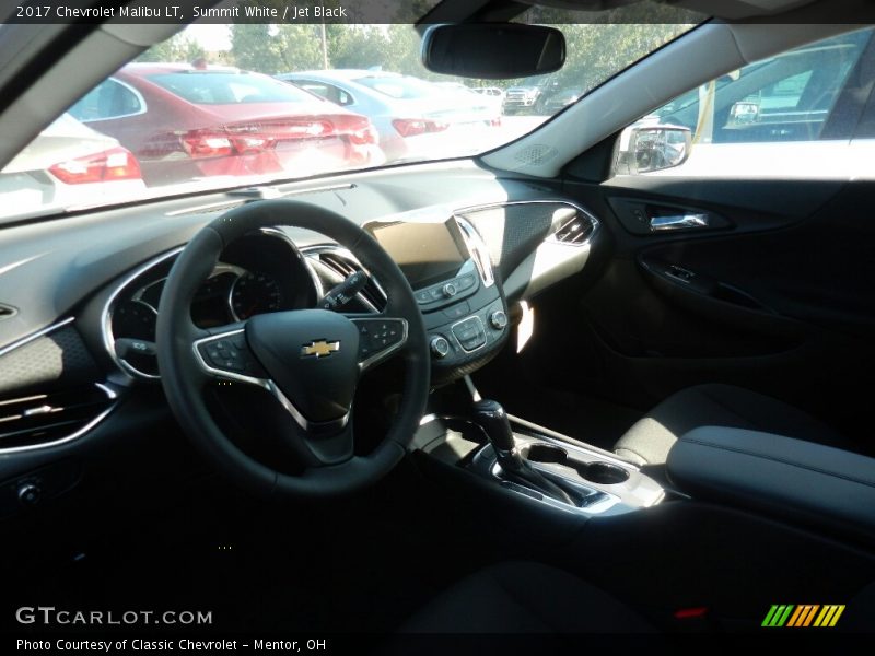 Summit White / Jet Black 2017 Chevrolet Malibu LT
