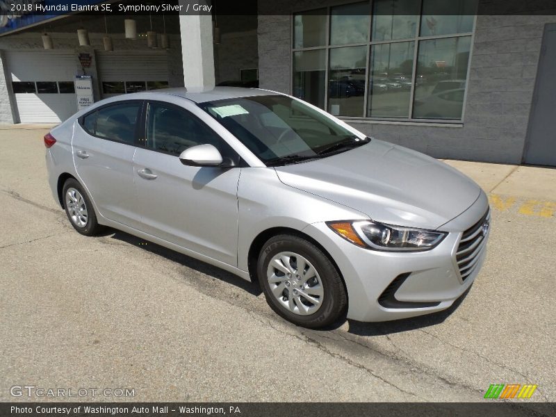 Symphony Silver / Gray 2018 Hyundai Elantra SE