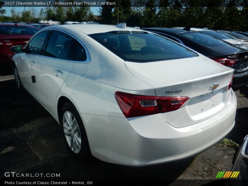 Iridescent Pearl Tricoat / Jet Black 2017 Chevrolet Malibu LT