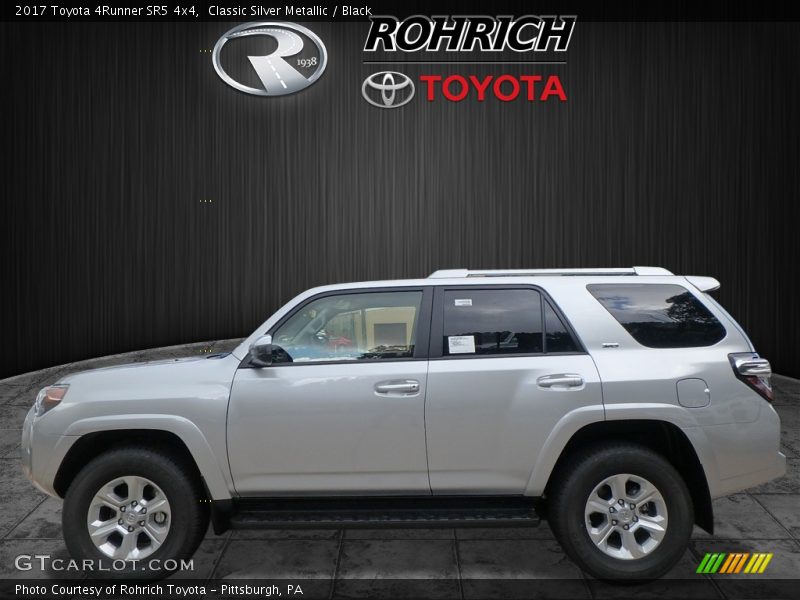 Classic Silver Metallic / Black 2017 Toyota 4Runner SR5 4x4