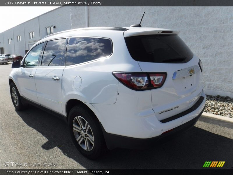 Summit White / Ebony 2017 Chevrolet Traverse LT AWD
