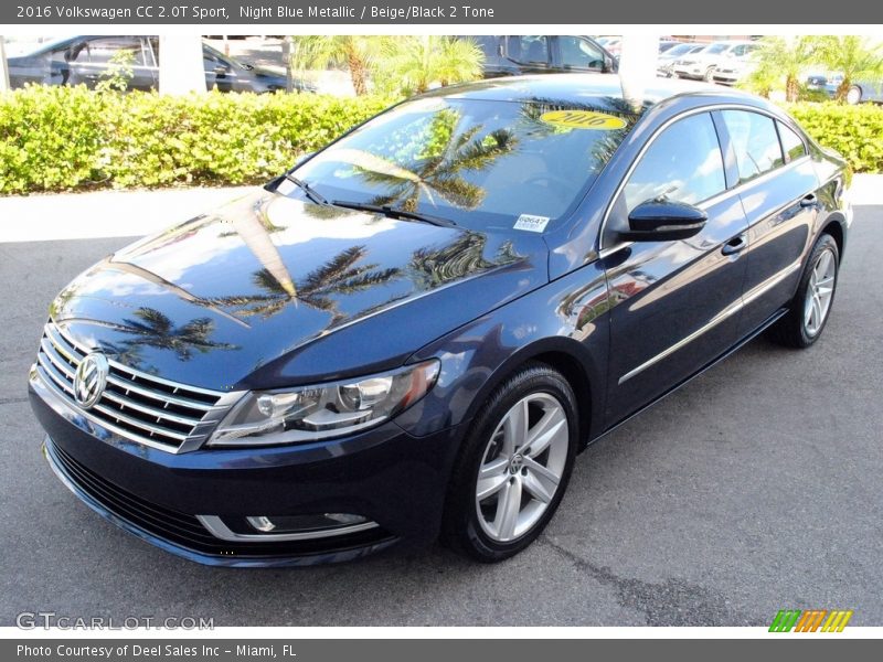 Night Blue Metallic / Beige/Black 2 Tone 2016 Volkswagen CC 2.0T Sport