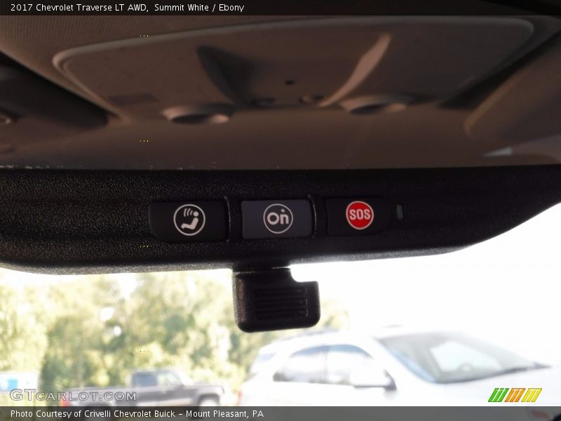 Summit White / Ebony 2017 Chevrolet Traverse LT AWD