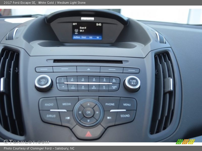 White Gold / Medium Light Stone 2017 Ford Escape SE