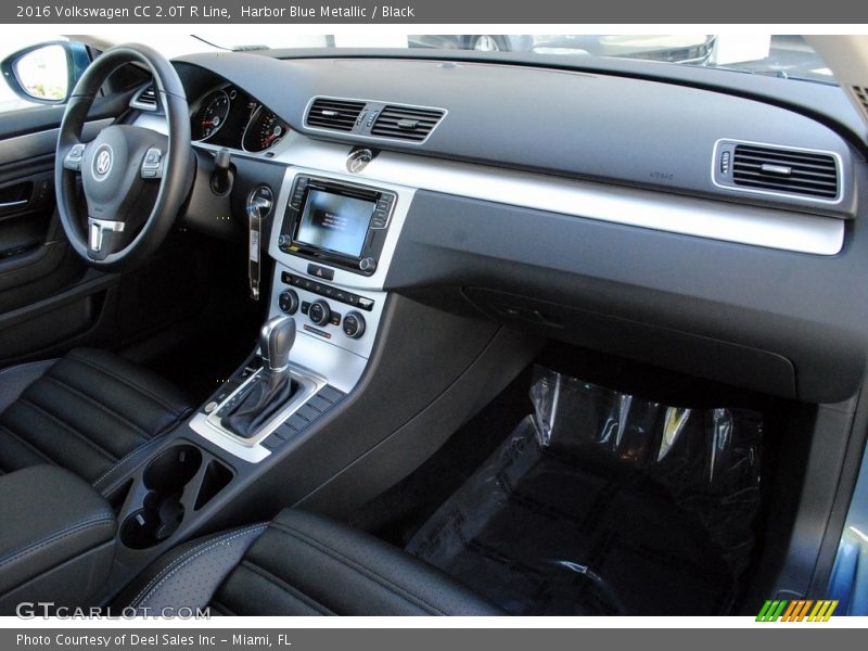 Dashboard of 2016 CC 2.0T R Line