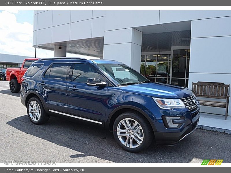 Blue Jeans / Medium Light Camel 2017 Ford Explorer XLT