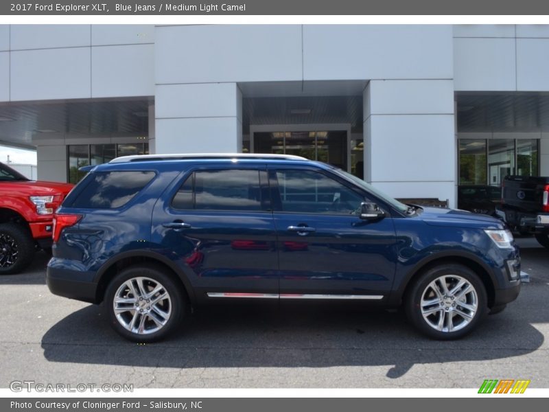 Blue Jeans / Medium Light Camel 2017 Ford Explorer XLT