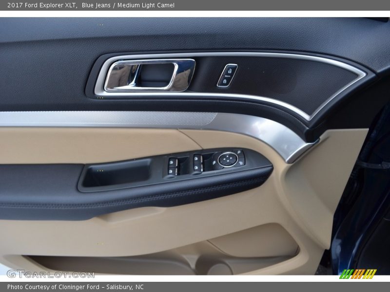 Blue Jeans / Medium Light Camel 2017 Ford Explorer XLT