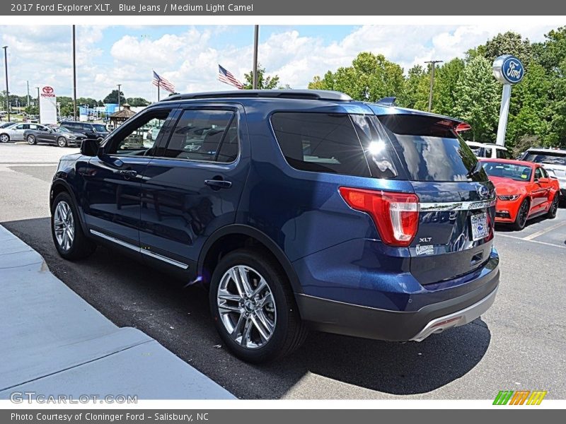 Blue Jeans / Medium Light Camel 2017 Ford Explorer XLT