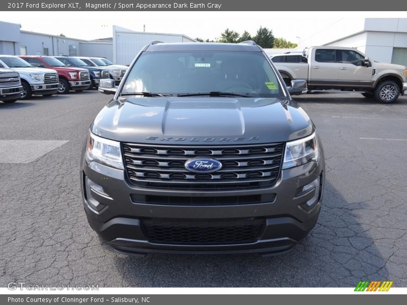 Magnetic / Sport Appearance Dark Earth Gray 2017 Ford Explorer XLT