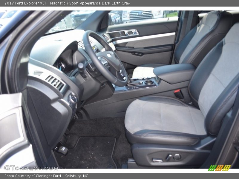 Magnetic / Sport Appearance Dark Earth Gray 2017 Ford Explorer XLT