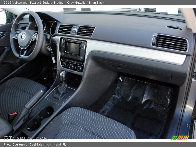 Platinum Gray Metallic / Titan Black 2016 Volkswagen Passat S Sedan