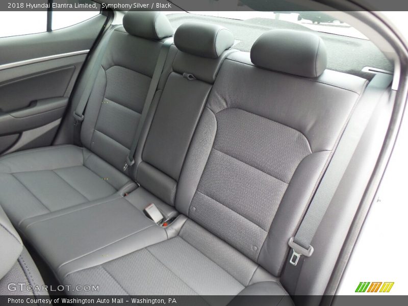 Symphony Silver / Black 2018 Hyundai Elantra Limited