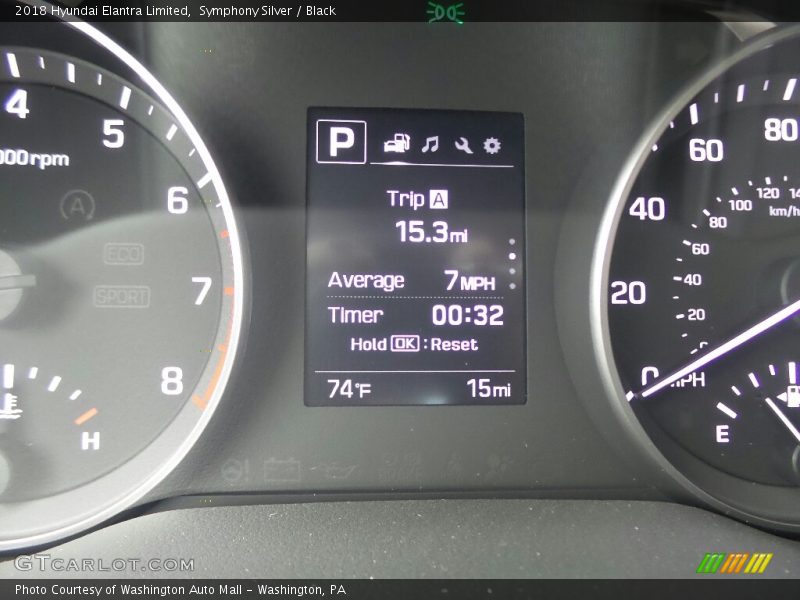 Symphony Silver / Black 2018 Hyundai Elantra Limited