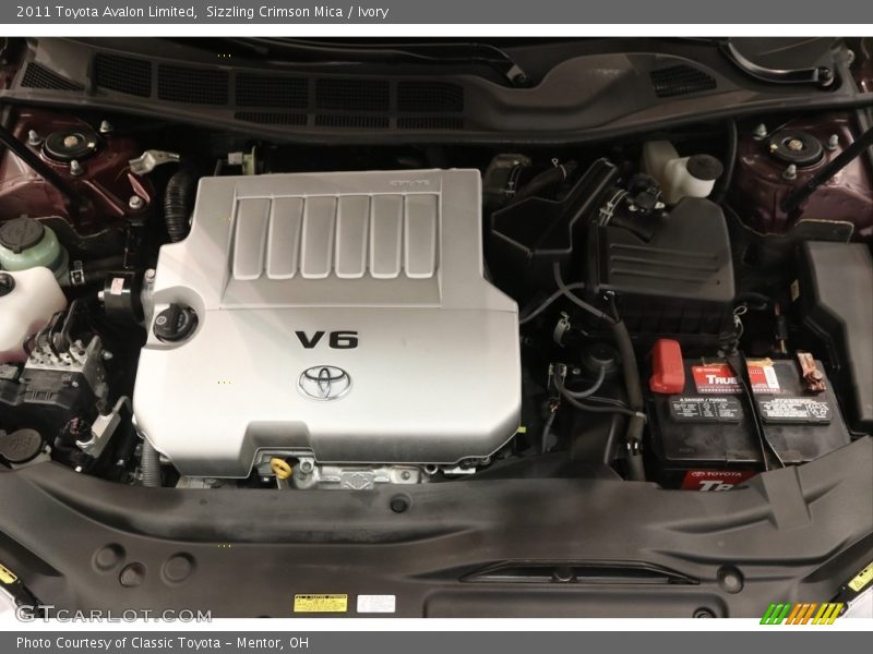 Sizzling Crimson Mica / Ivory 2011 Toyota Avalon Limited