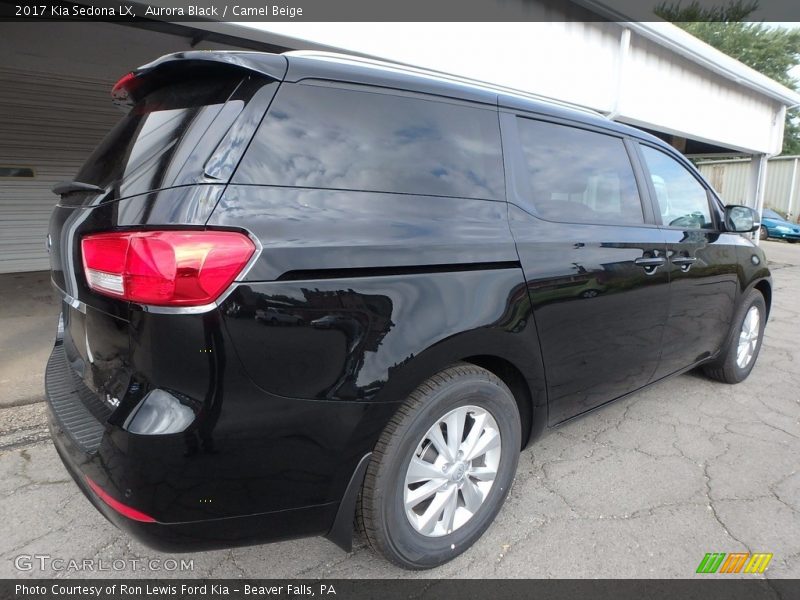Aurora Black / Camel Beige 2017 Kia Sedona LX
