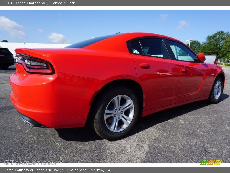 Torred / Black 2018 Dodge Charger SXT