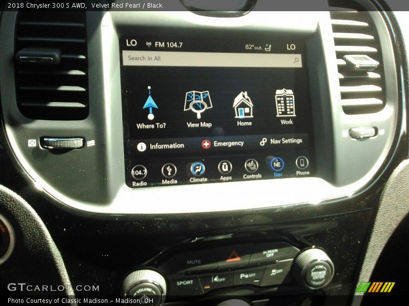 Velvet Red Pearl / Black 2018 Chrysler 300 S AWD