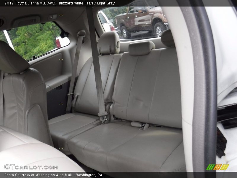 Blizzard White Pearl / Light Gray 2012 Toyota Sienna XLE AWD